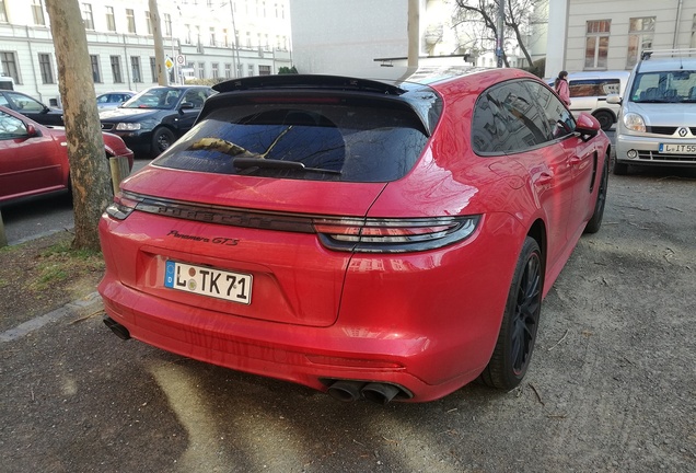 Porsche 971 Panamera GTS Sport Turismo