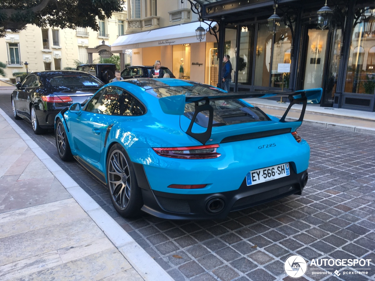 Porsche 991 GT2 RS Weissach Package