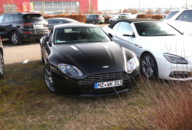 Aston Martin V8 Vantage