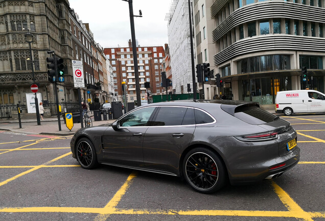 Porsche 971 Panamera Turbo Sport Turismo