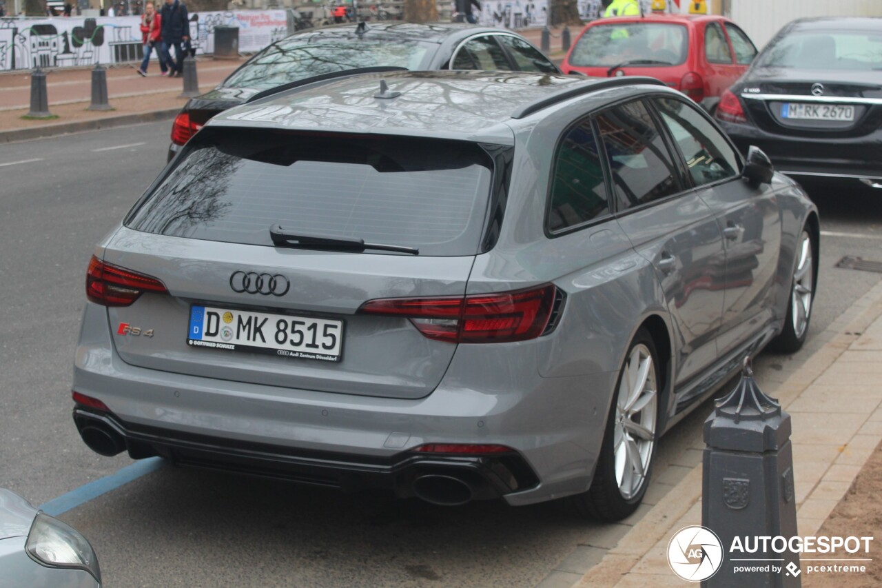 Audi RS4 Avant B9