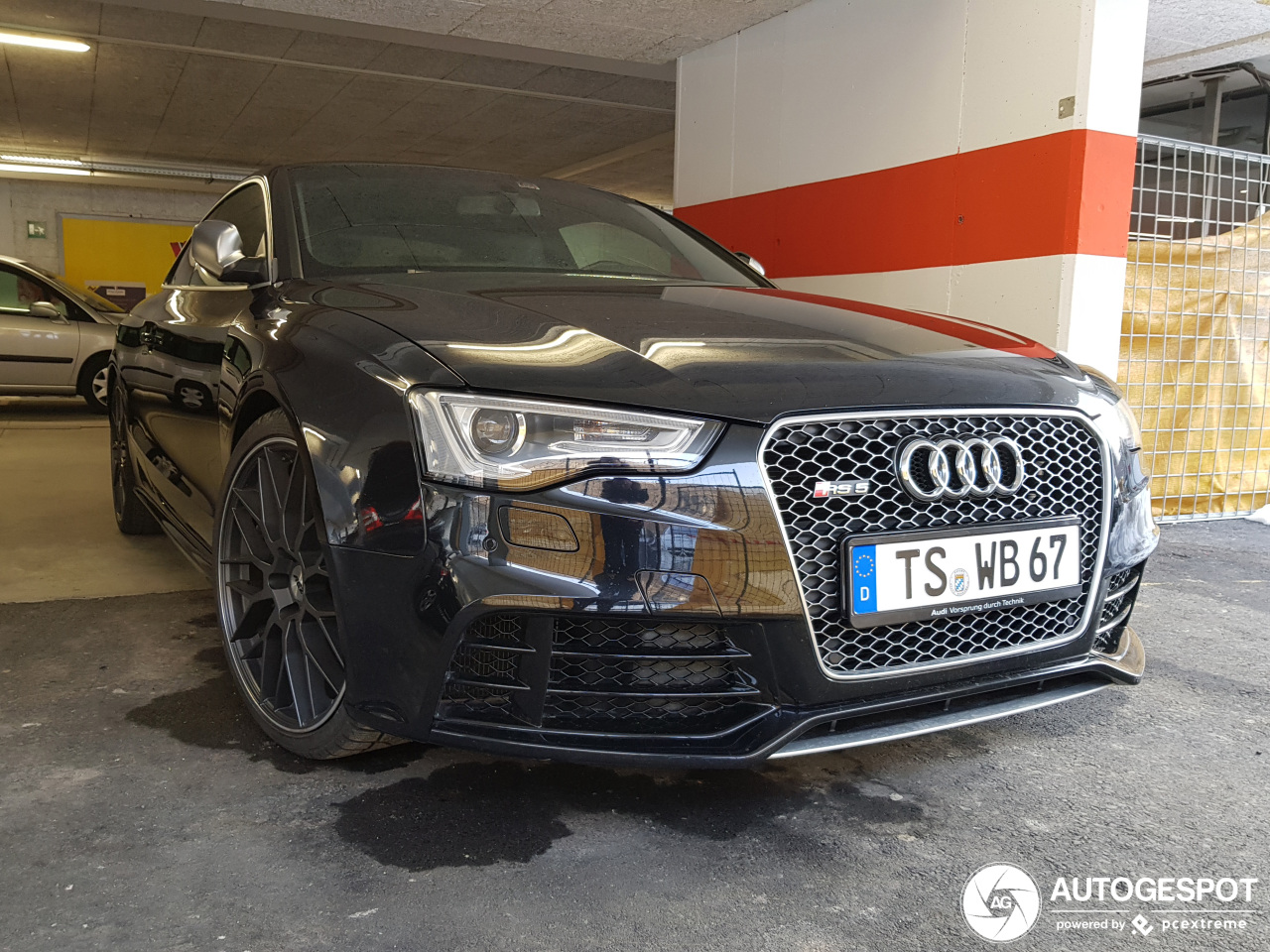 Audi RS5 B8 2012