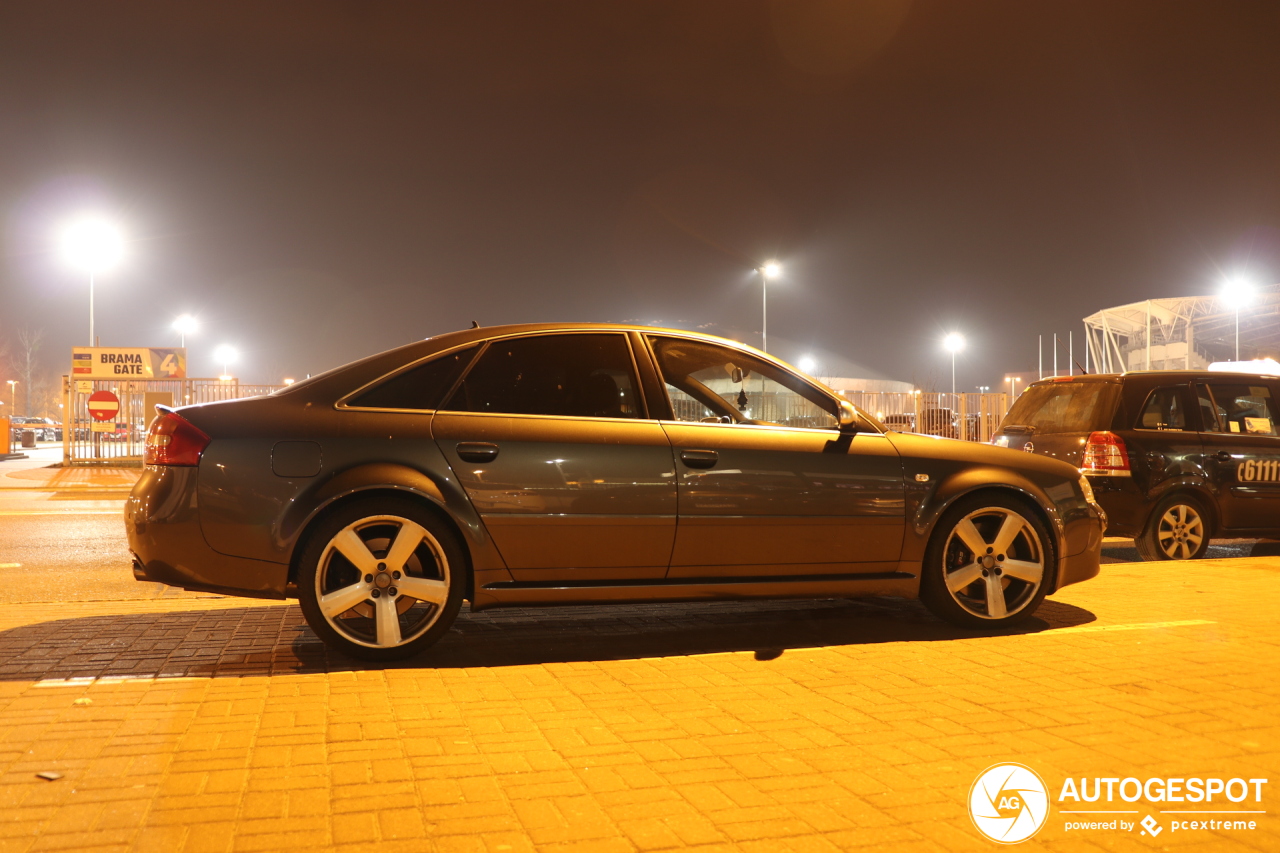 Audi RS6 Sedan C5