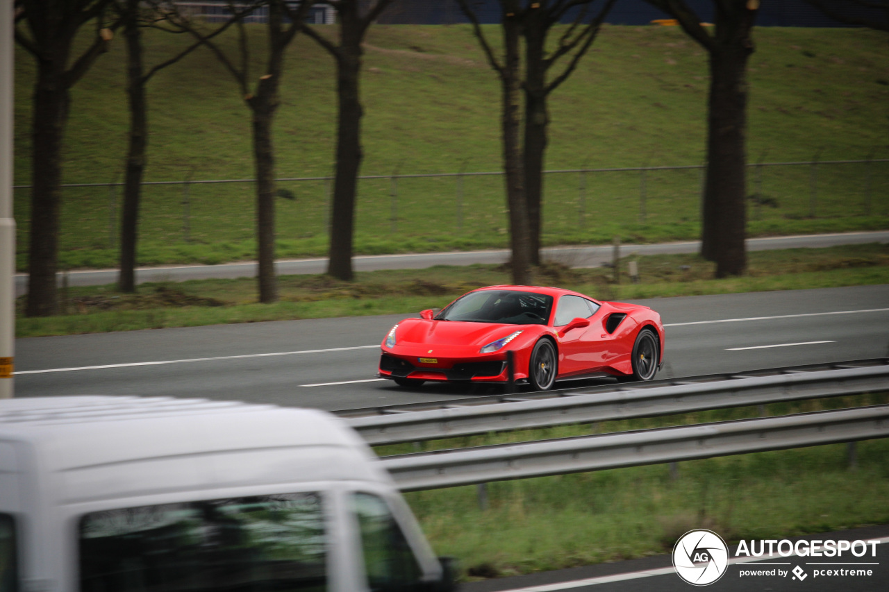 Ferrari 488 Pista