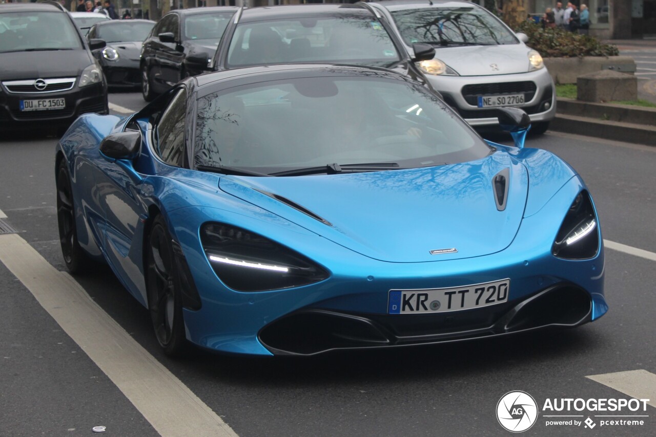 McLaren 720S Spider