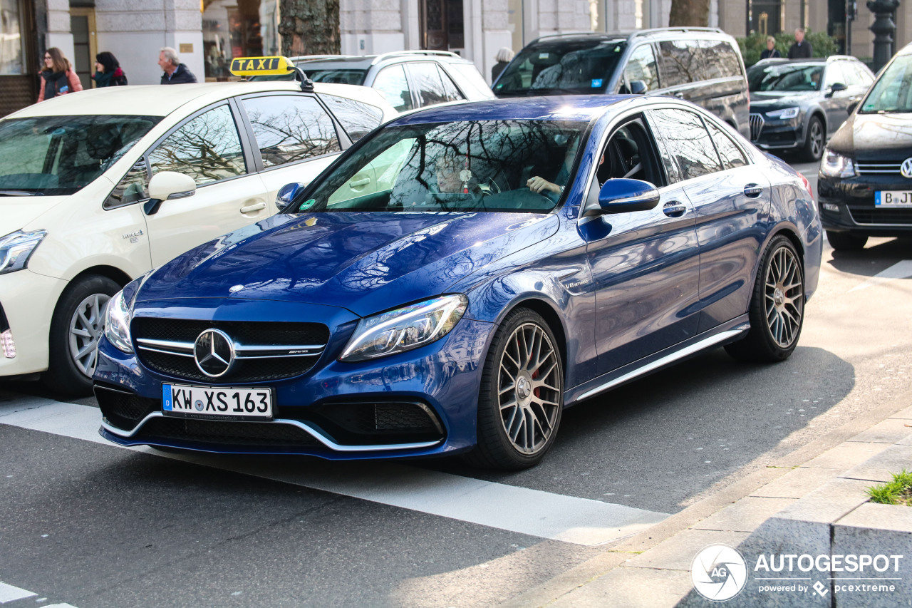 Mercedes-AMG C 63 S W205