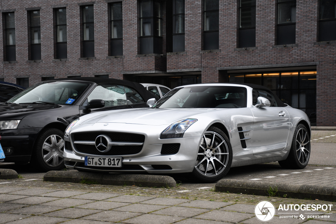 Mercedes-Benz SLS AMG Roadster