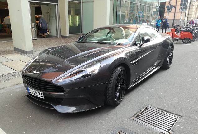 Aston Martin Vanquish 2013