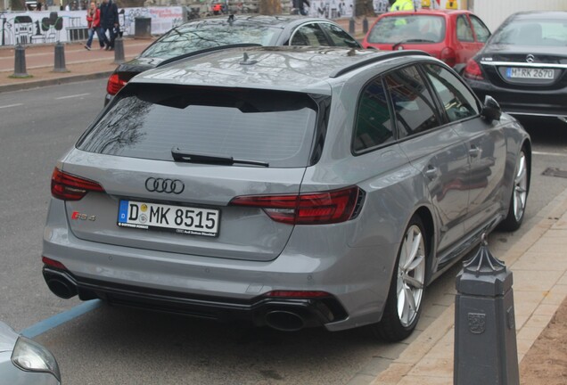 Audi RS4 Avant B9