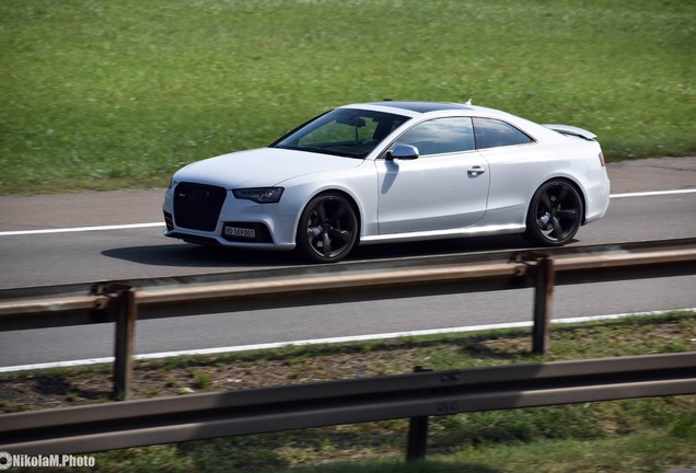 Audi RS5 B8 2012