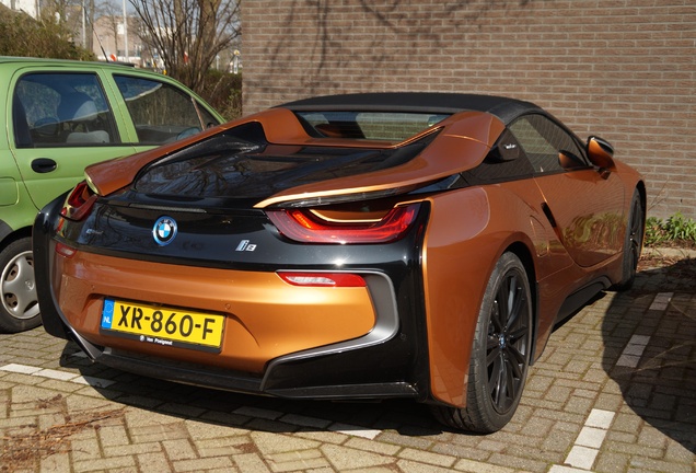 BMW i8 Roadster