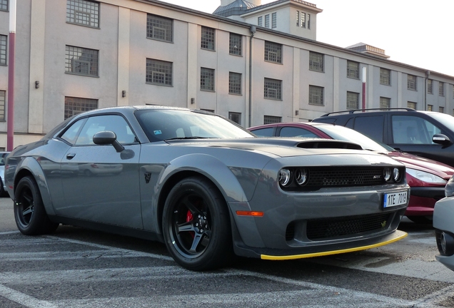 Dodge Challenger SRT Demon