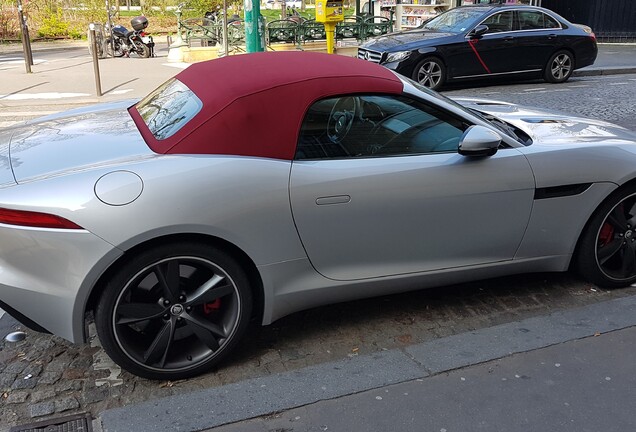 Jaguar F-TYPE S Convertible