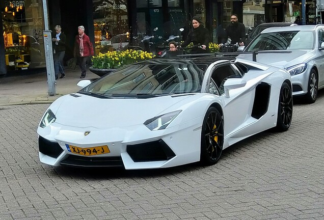 Lamborghini Aventador LP700-4 Roadster