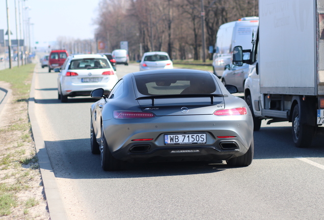 Mercedes-AMG GT C190 2017