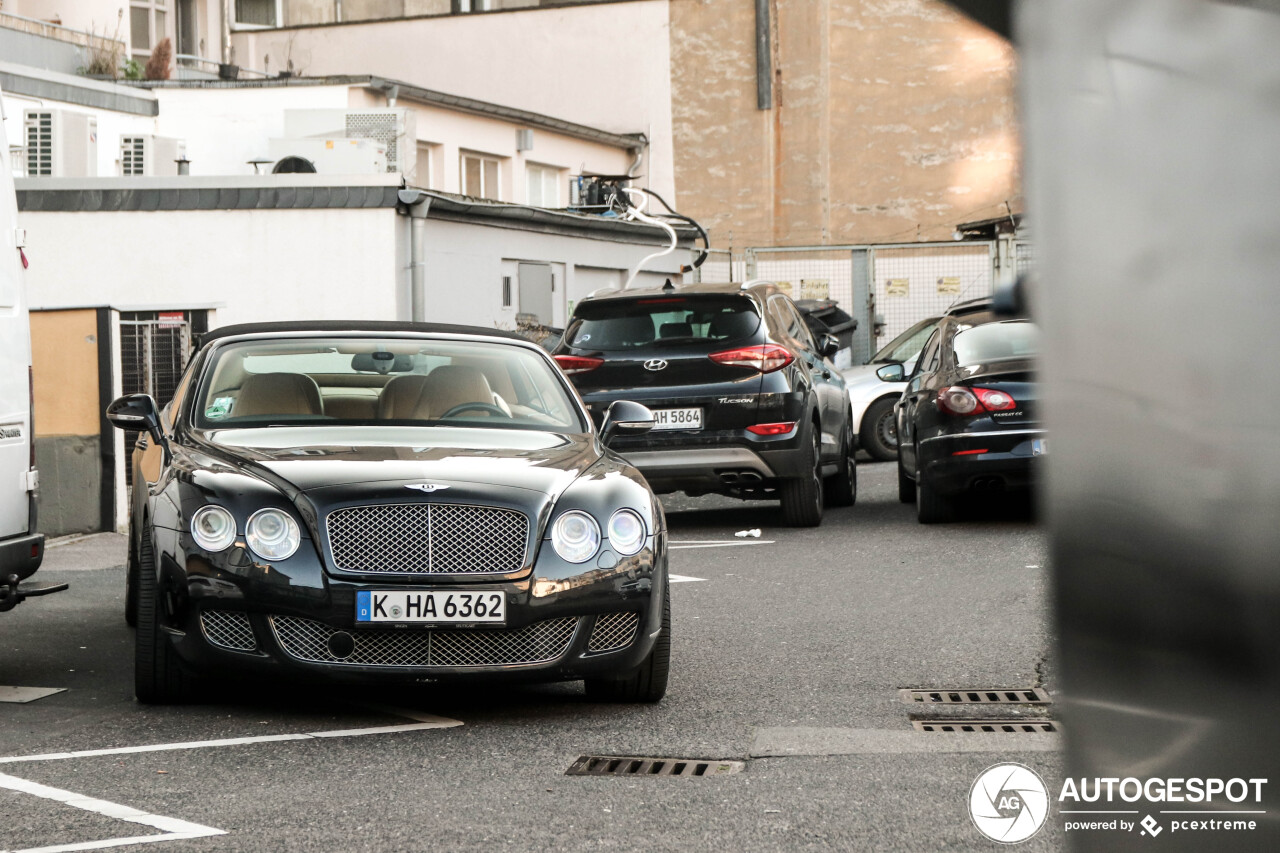 Bentley Continental GTC Speed