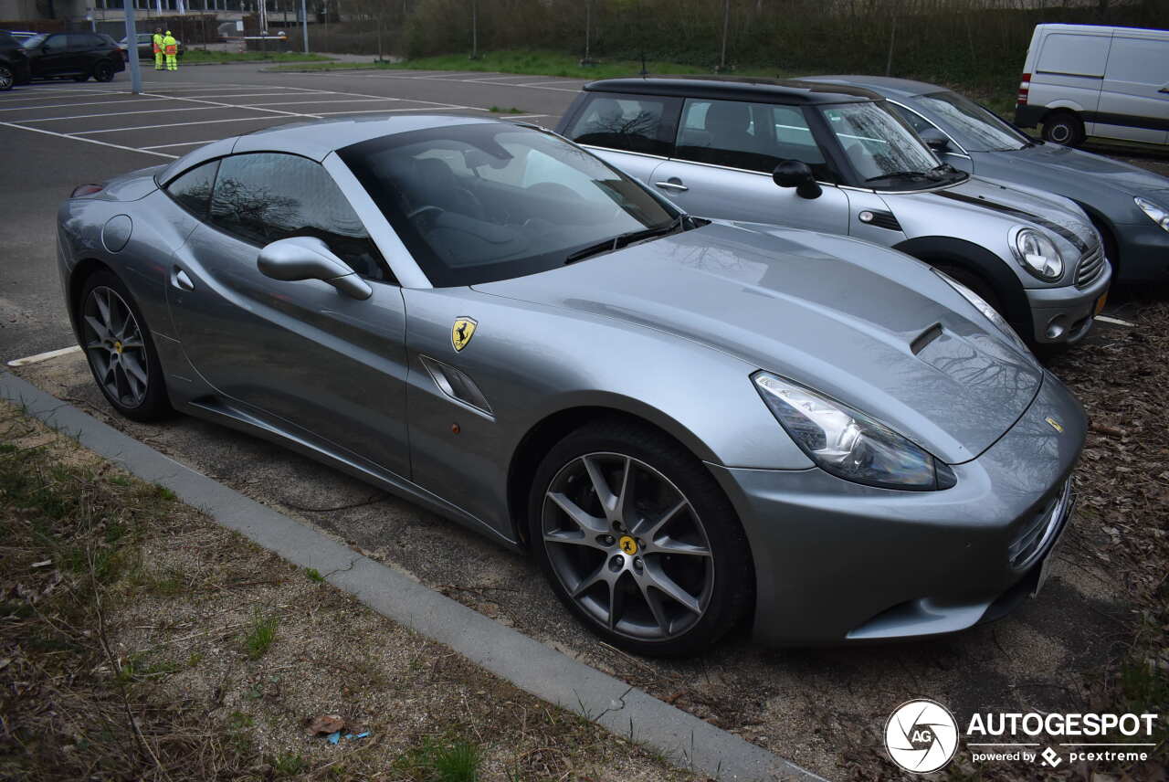 Ferrari California