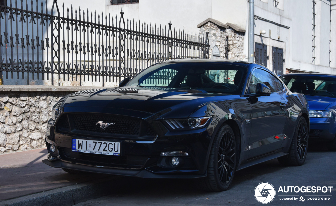 Ford Mustang GT 2015