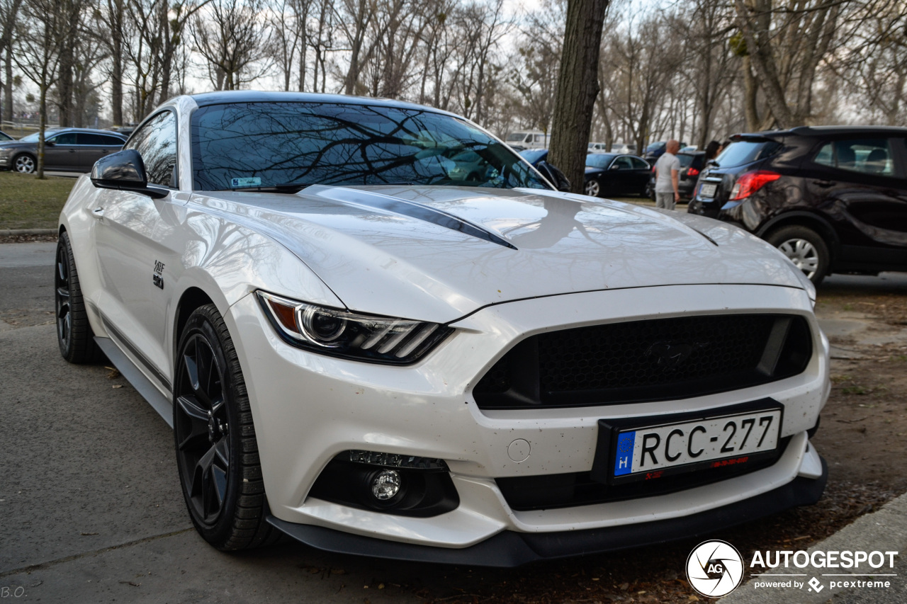 Ford Mustang GT 2015 Black Shadow Edition