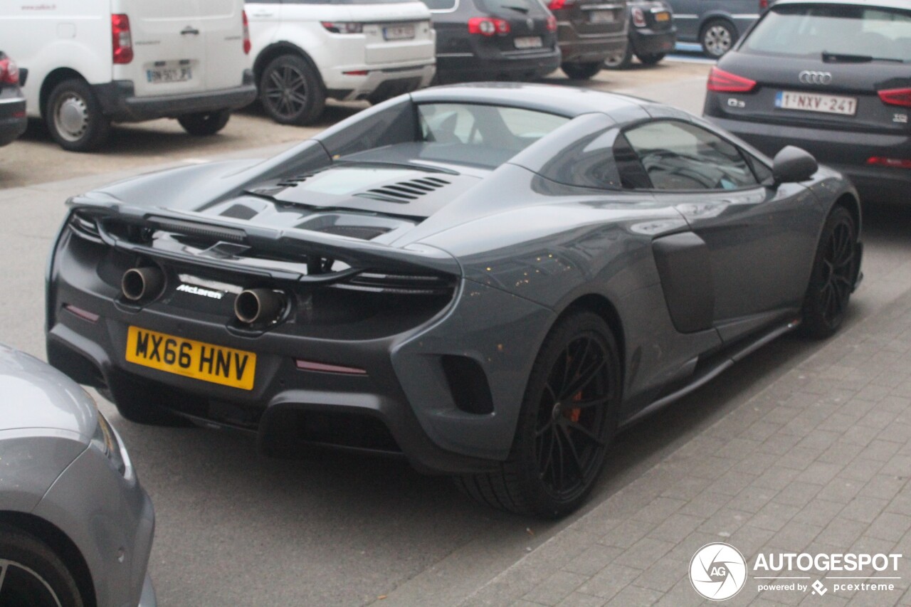 McLaren 675LT Spider