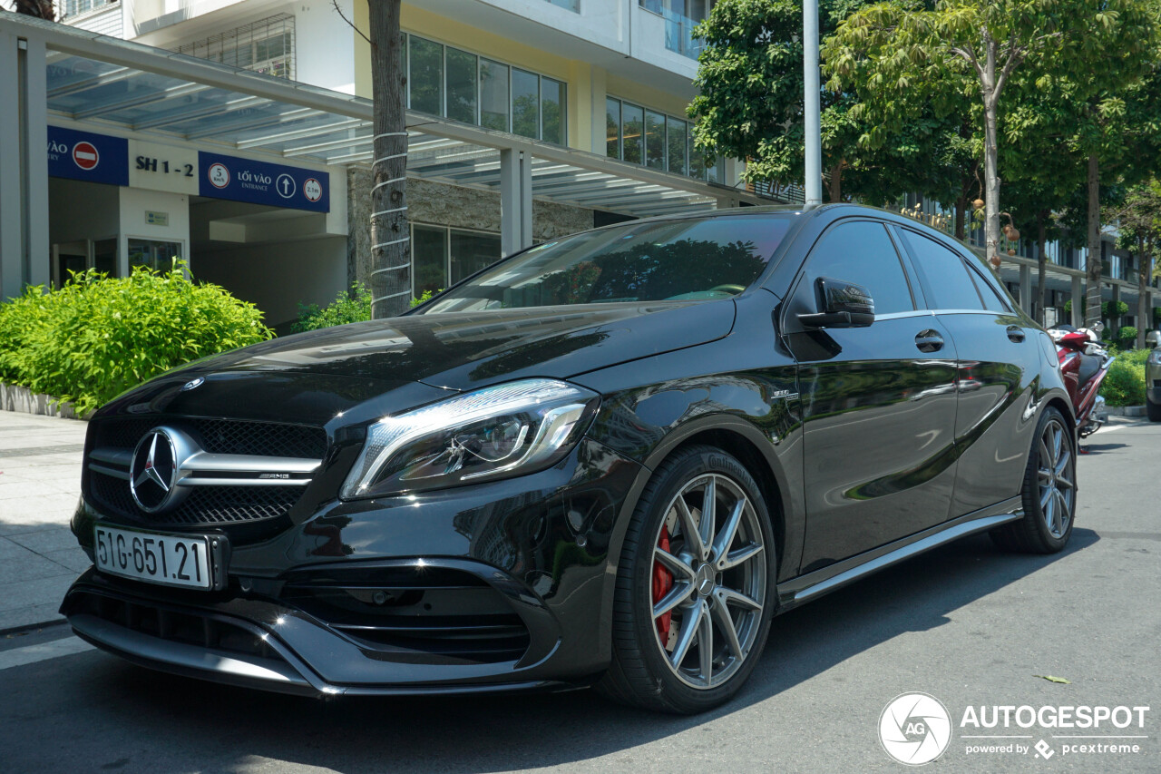 Mercedes-AMG A 45 W176 2015