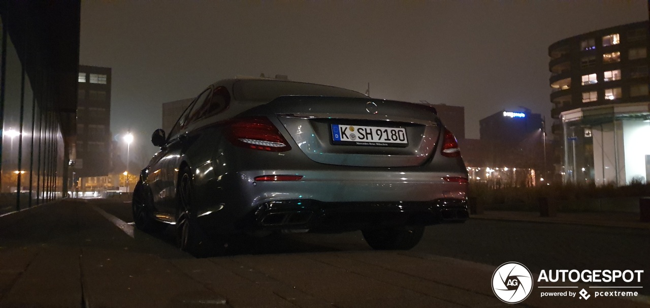 Mercedes-AMG E 63 S W213