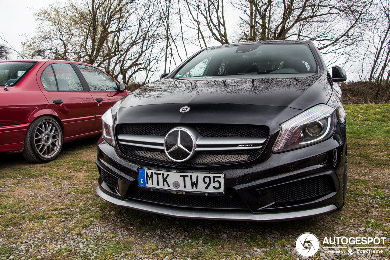 Mercedes-Benz A 45 AMG