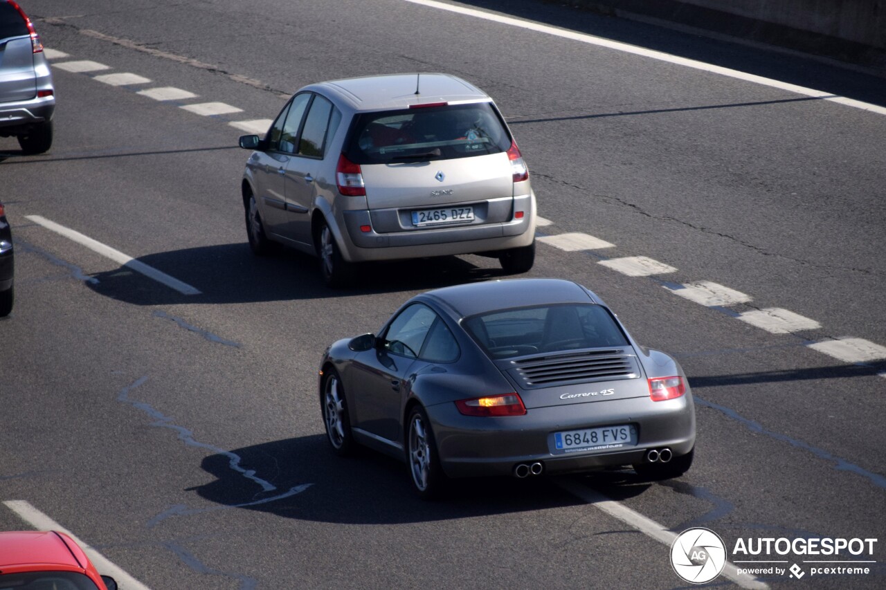 Porsche 997 Carrera 4S MkI