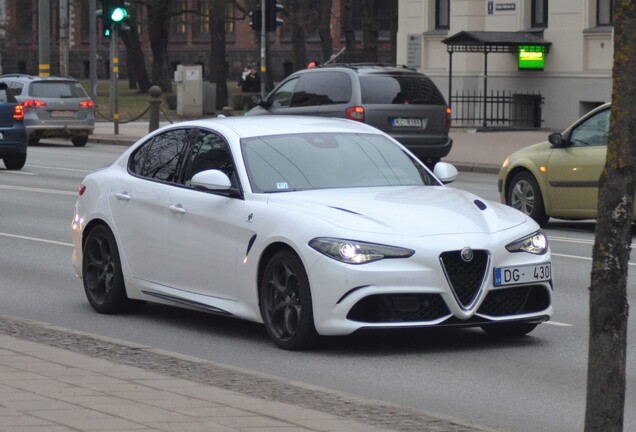 Alfa Romeo Giulia Quadrifoglio