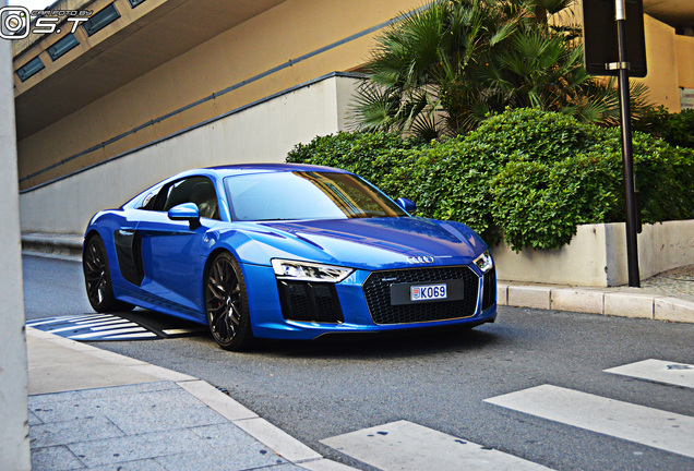 Audi R8 V10 2015