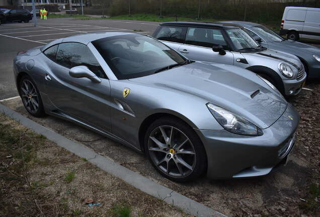 Ferrari California