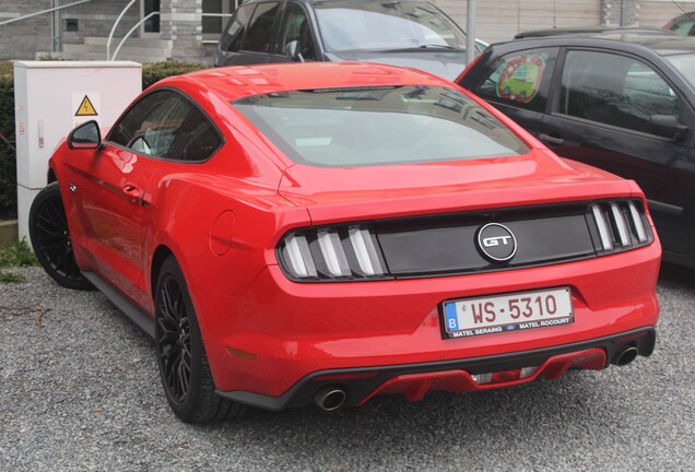 Ford Mustang GT 2015