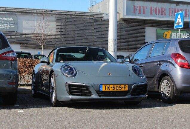 Porsche 991 Carrera 4S Cabriolet MkII