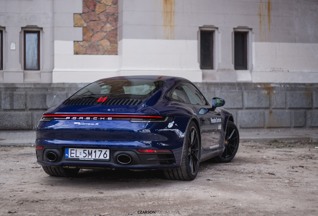 Porsche 992 Carrera S