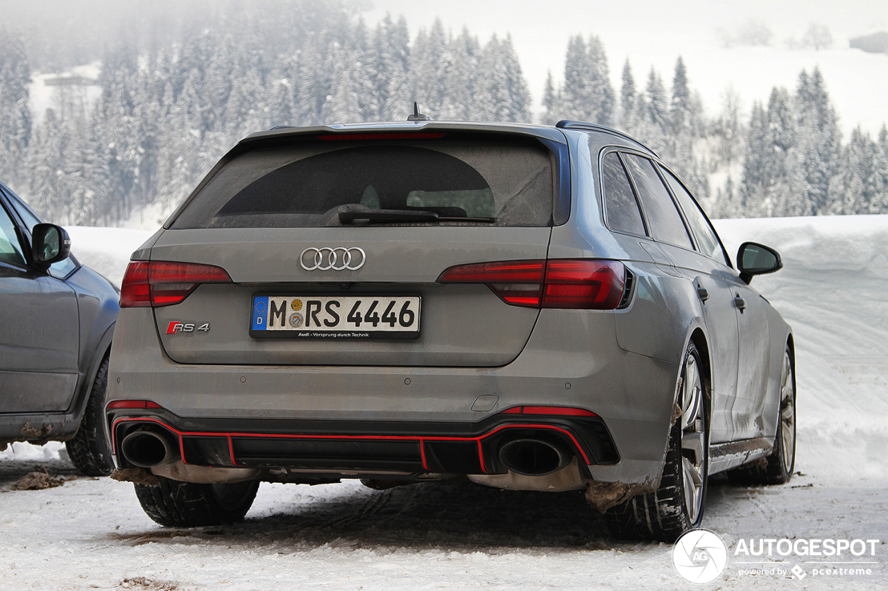 Audi RS4 Avant B9