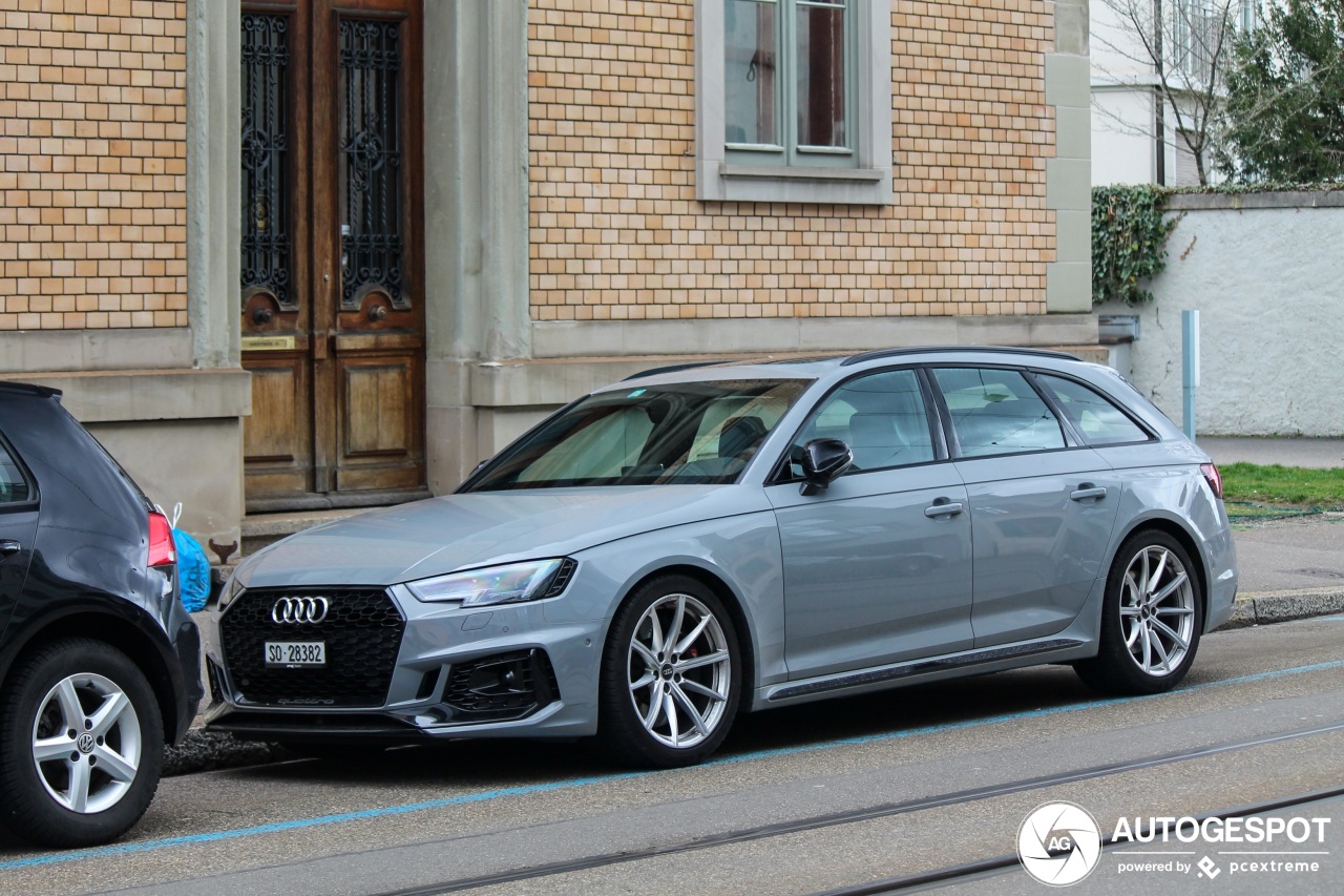 Audi RS4 Avant B9