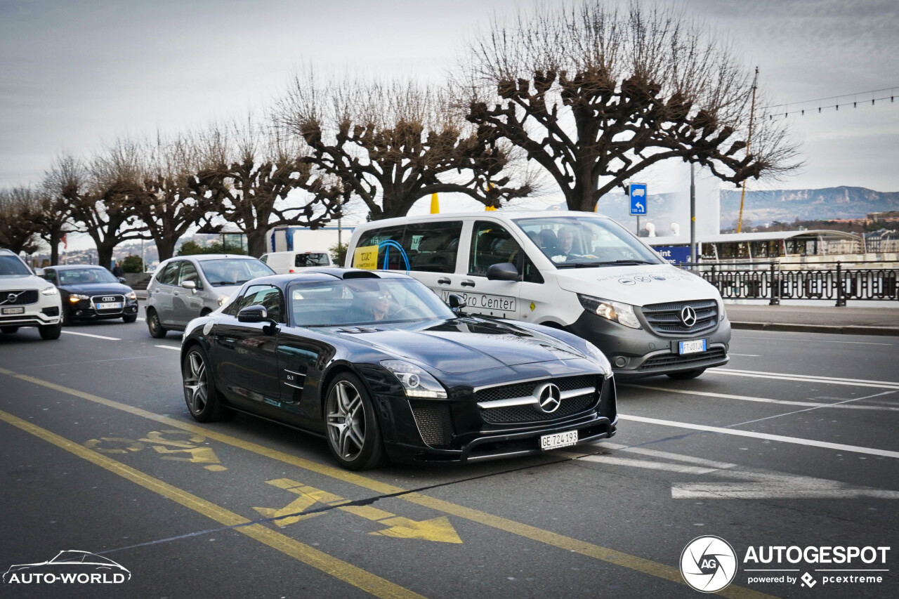 Mercedes-Benz FAB Design SLS AMG Gullstream