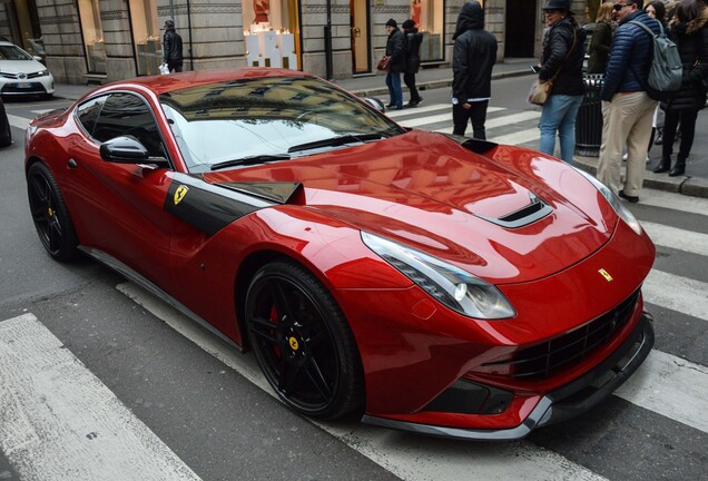 Ferrari F12berlinetta Novitec Rosso