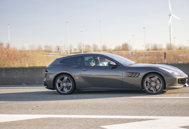 Ferrari GTC4Lusso