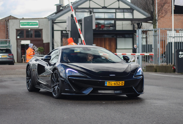 McLaren 570S