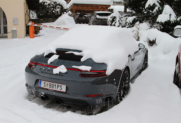 Porsche 991 Carrera 4 GTS Cabriolet MkII