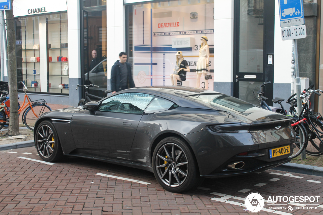 Aston Martin DB11