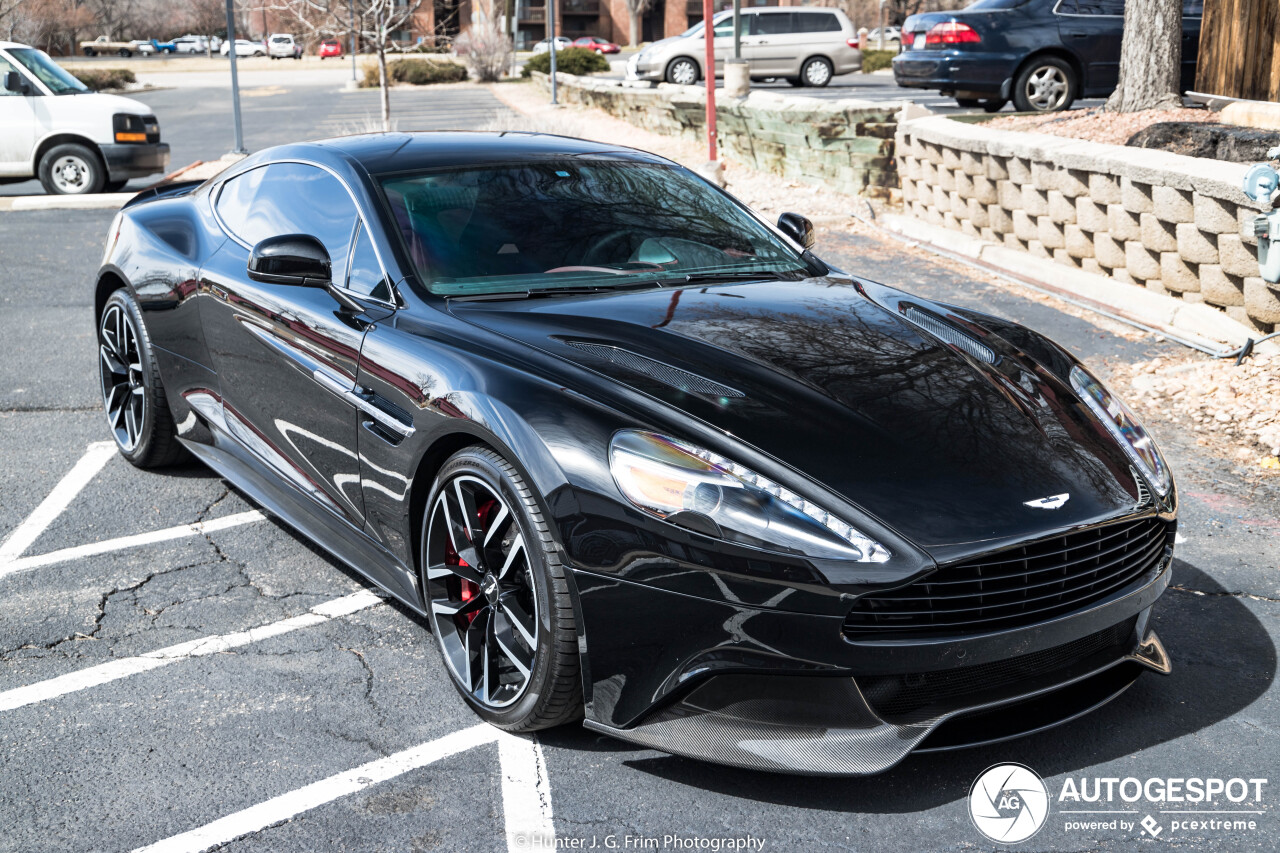 Aston Martin Vanquish 2013