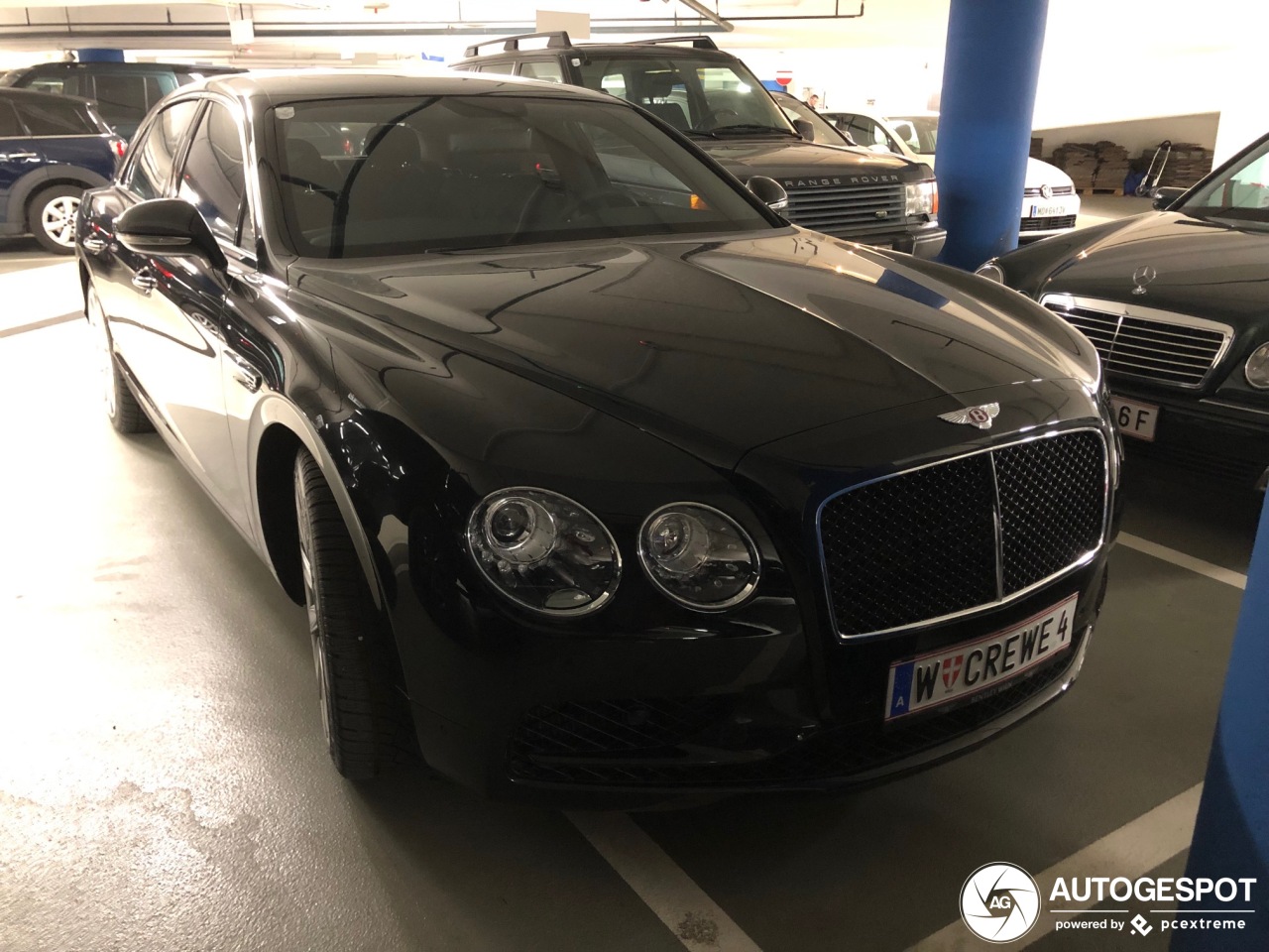 Bentley Flying Spur V8 S