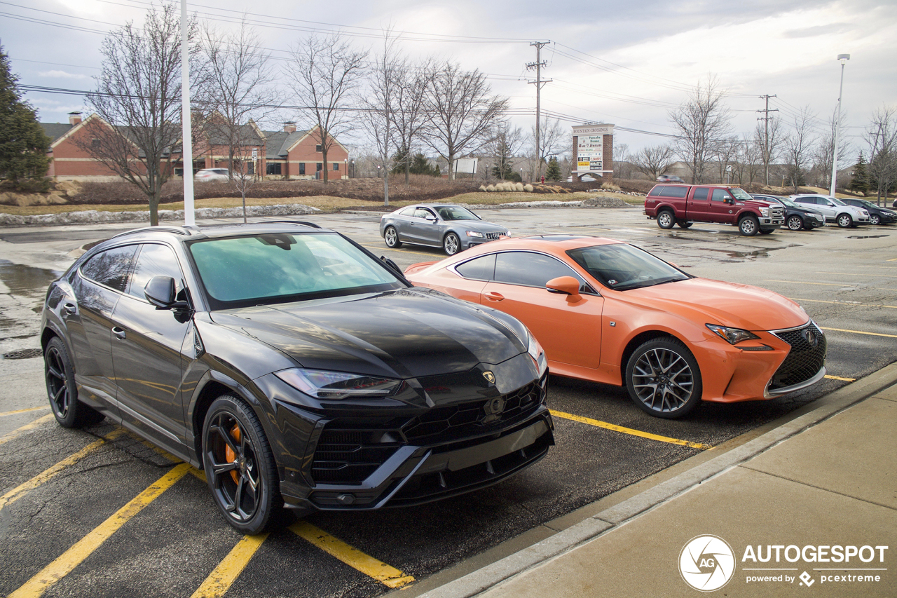 Lamborghini Urus