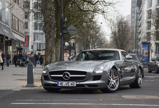 Mercedes-Benz SLS AMG Roadster