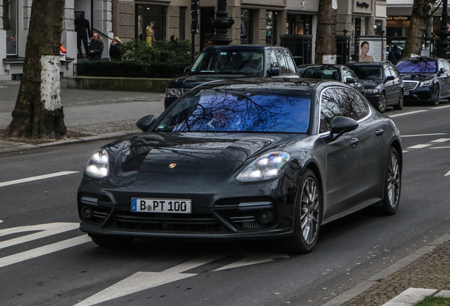 Porsche 971 Panamera Turbo Executive