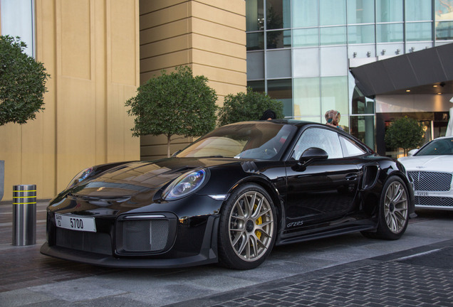 Porsche 991 GT2 RS Weissach Package