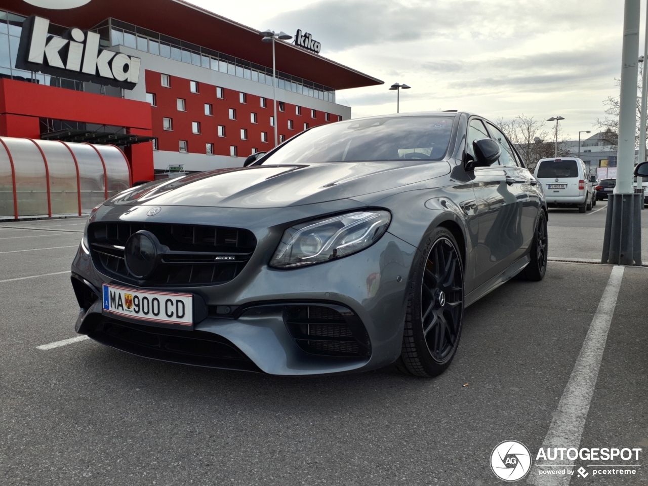 Mercedes-AMG E 63 S W213