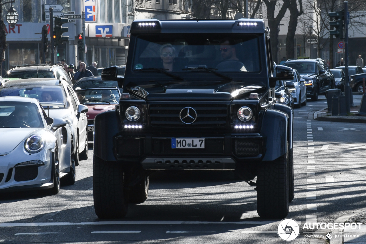 Mercedes-Benz G 500 4X4²